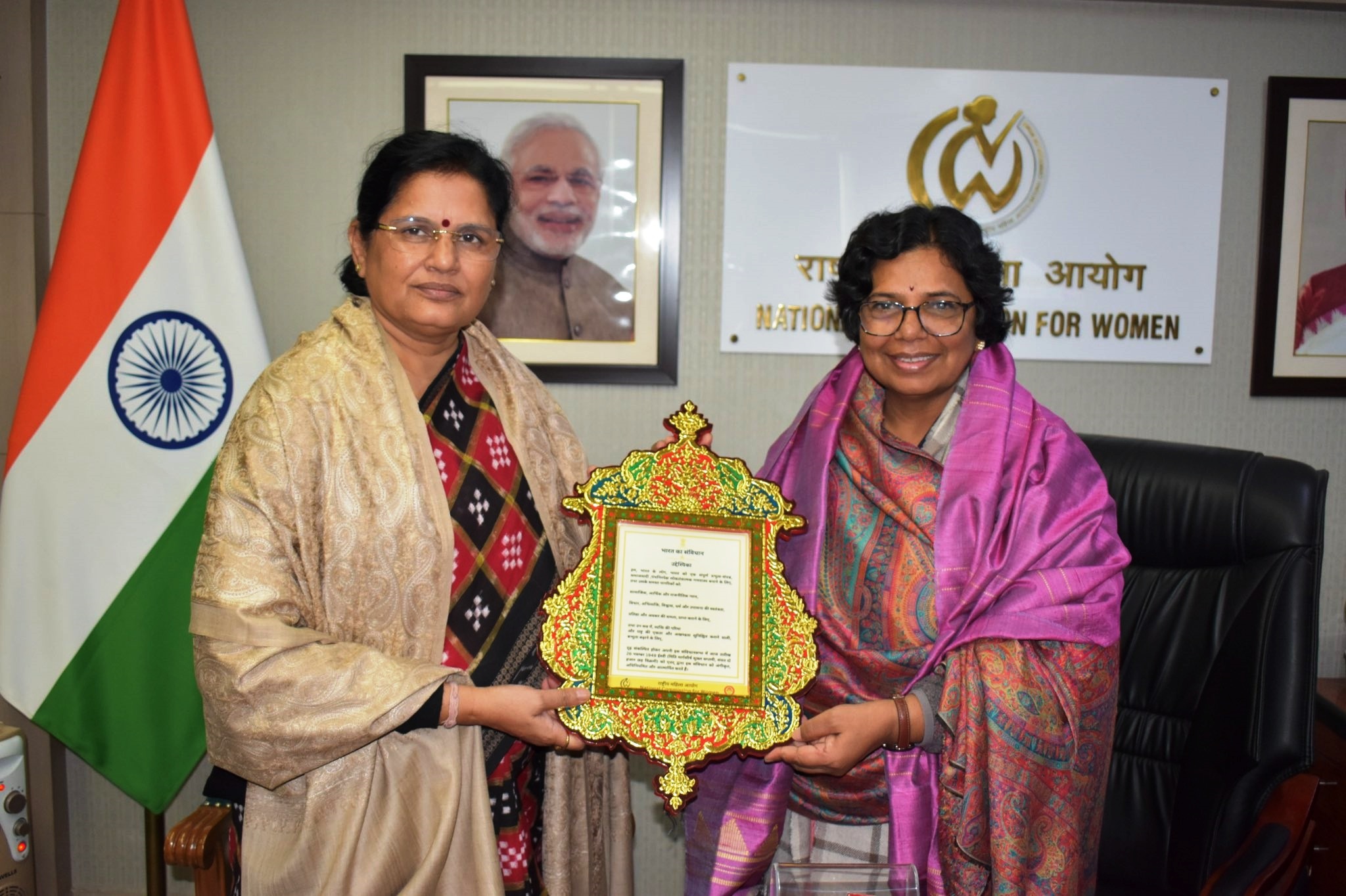 Honble Deputy Chief Minister of Odisha Smt Pravati Parida met with Honble Chairperson of NCW Smt Vijaya Rahatkar to discuss key issues related to womens welfare